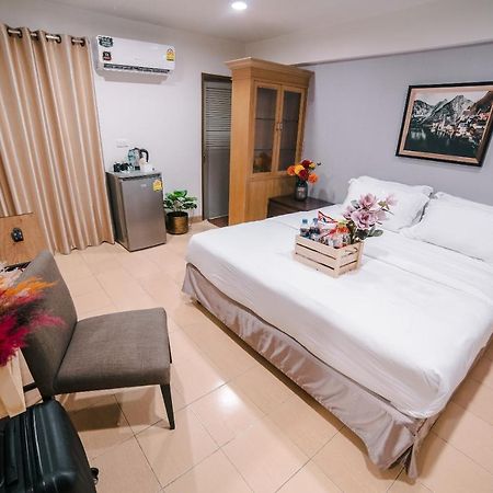 Platinum Villa Bangkok Eksteriør billede